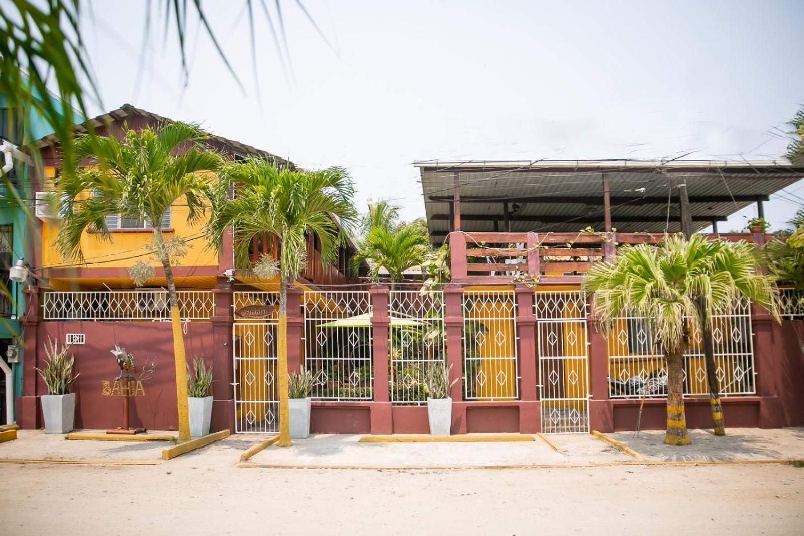 Hotel BAHÍA Tela Exterior foto