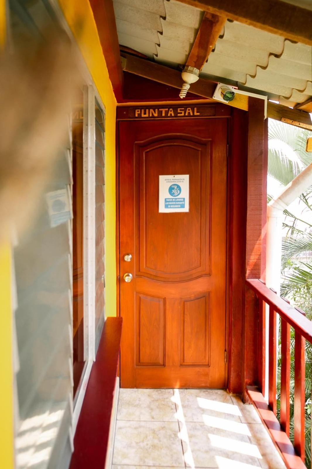 Hotel BAHÍA Tela Exterior foto